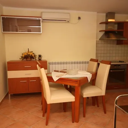 Apartmán With Wifi Vrsar, Porec - 6946