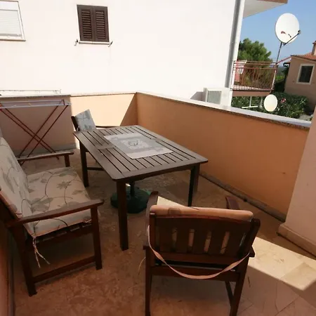 With Wifi Vrsar, Porec - 6946 Apartment *